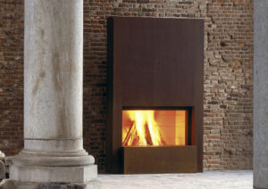 STÛV 21 Wood-Burning Insert in Winnetka